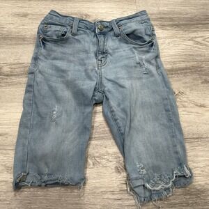 TNR Jeans Distressed Denim Bermuda Shorts Frayed Hem Light Wash Size 25‎